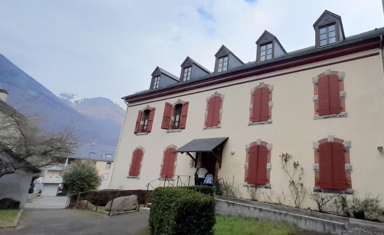 Tres Bel Appartement T3 Hyper Centre Entierement Renove En 2022 Luz-Saint-Sauveur Exterior foto